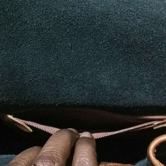 Black and Tan Dooney & Bourke CrossBody Bag - Picture 5 of 6