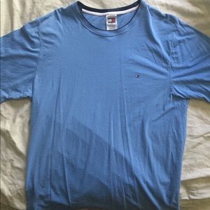 Tommy Hilfiger t-shirt size large