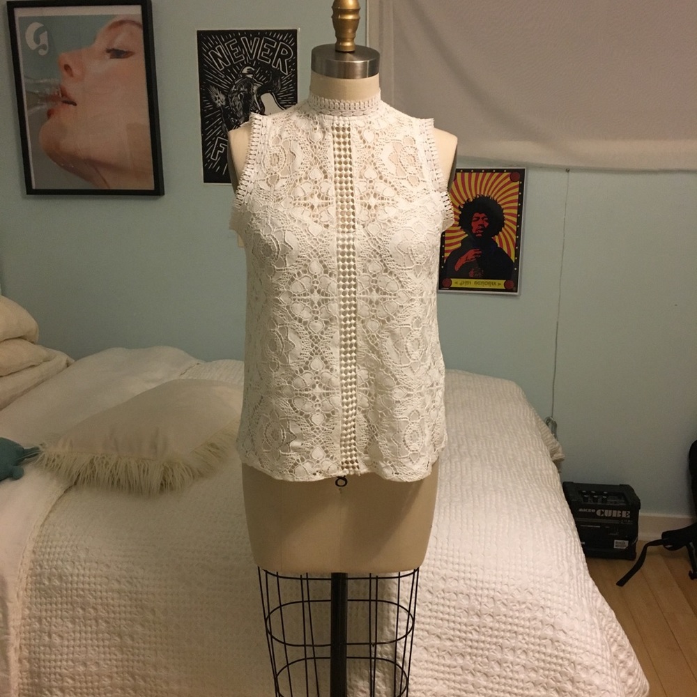 🆕 White Blouse