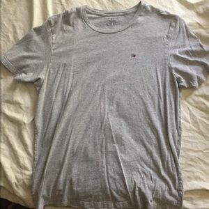 Gray Tommy Hilfiger T-shirt Large
