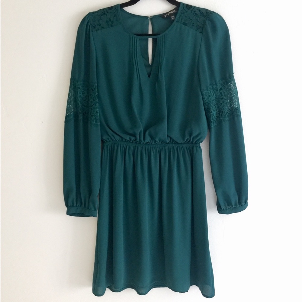 ✨ Express classy emerald green dress ✨