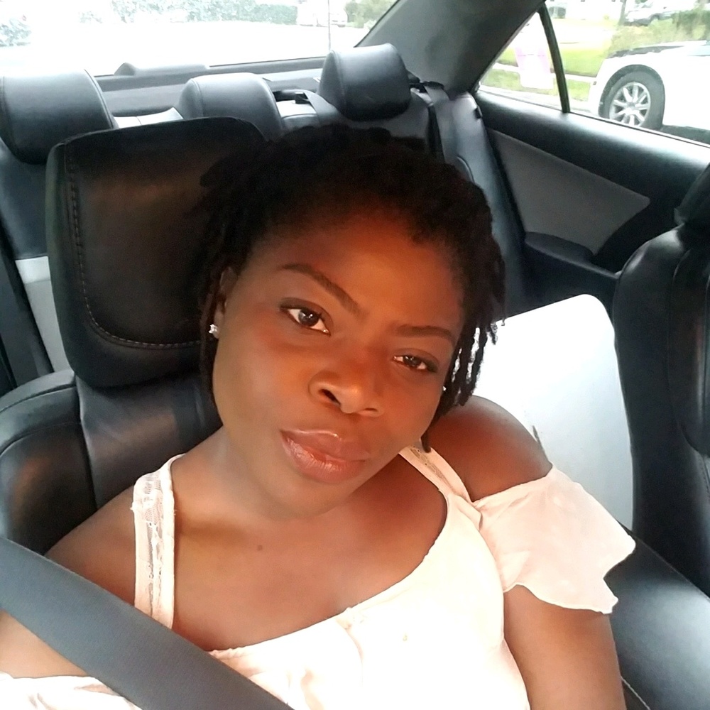 Meet your Posher, Anise