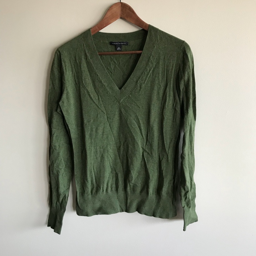 Banana Republic Sweater