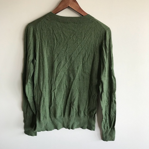 Banana Republic Sweater - Picture 2 of 4