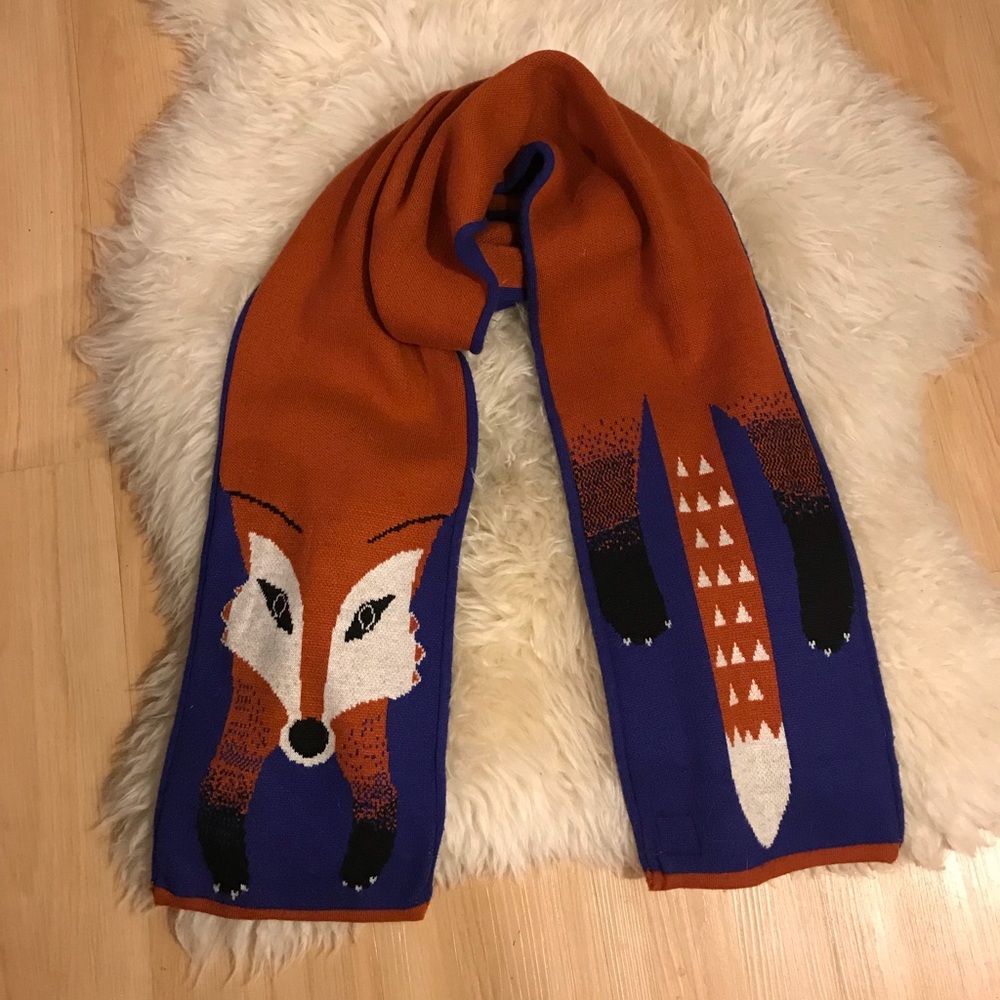 RARE Yumi Fox Scarf