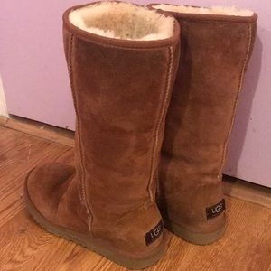 AUTHENTIC TALL CHESTNUT UGG