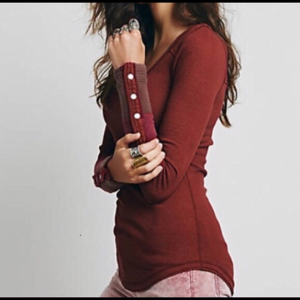 We The Free Sunny Valley Cuff Top - Red