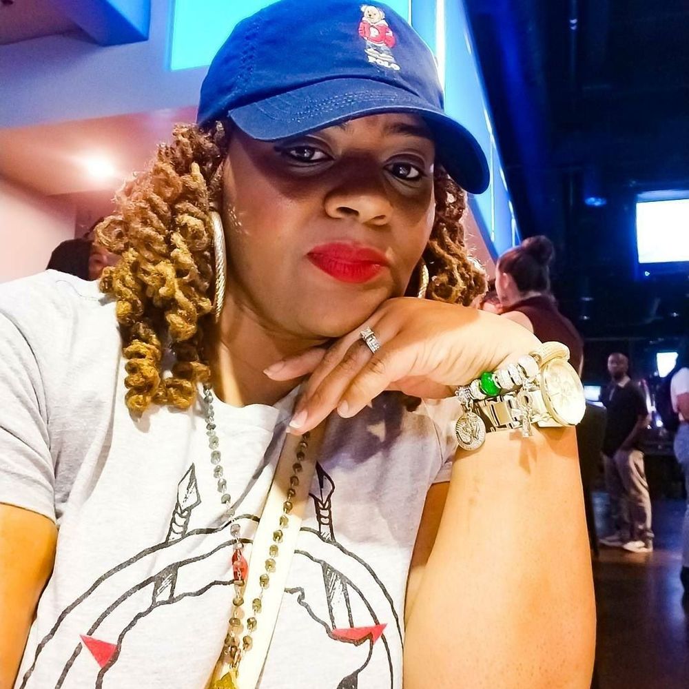 Meet your Posher, Meedy