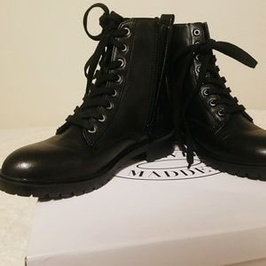 Steve Madden Officer Leather Boots 