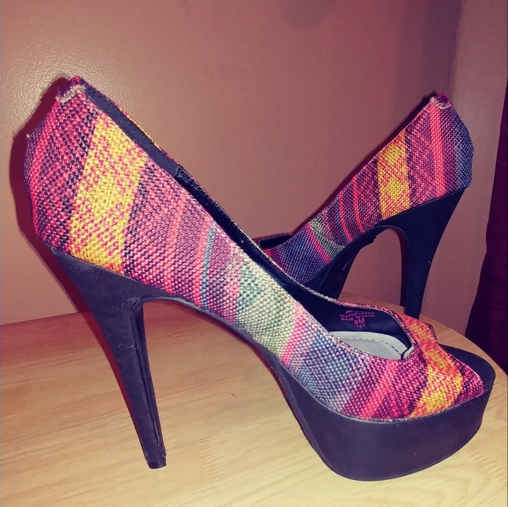 Ladies Shoe