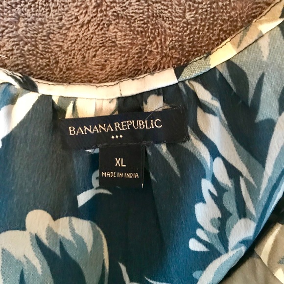 Sleeveless blouse with tie neck-Banana Republic - Picture 1 of 2