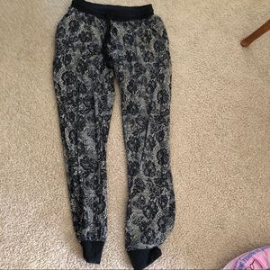 Women’s Joggers