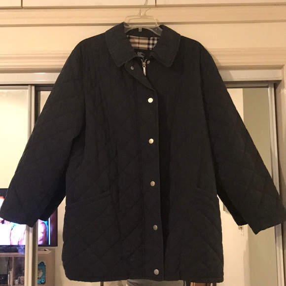 Burberry Jackets & Blazers - Navy Quilted Burberry Coat Size L