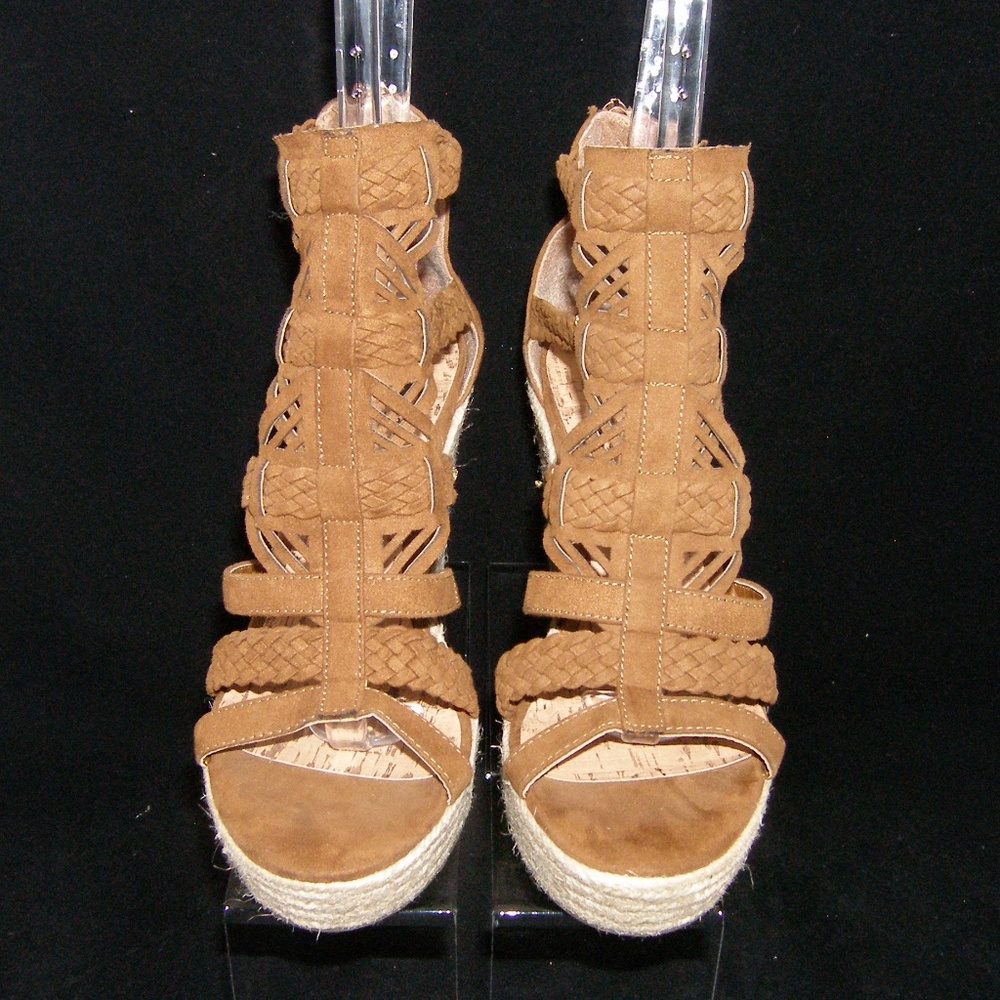 G by Guess 'Madison' braided t-strap zip wedges 8M - Picture 7 of 8