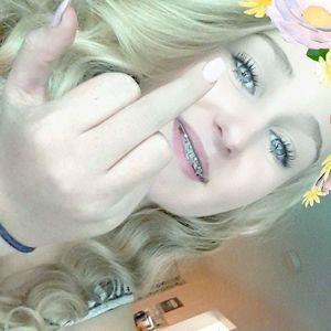 Meet your Posher, Sierra