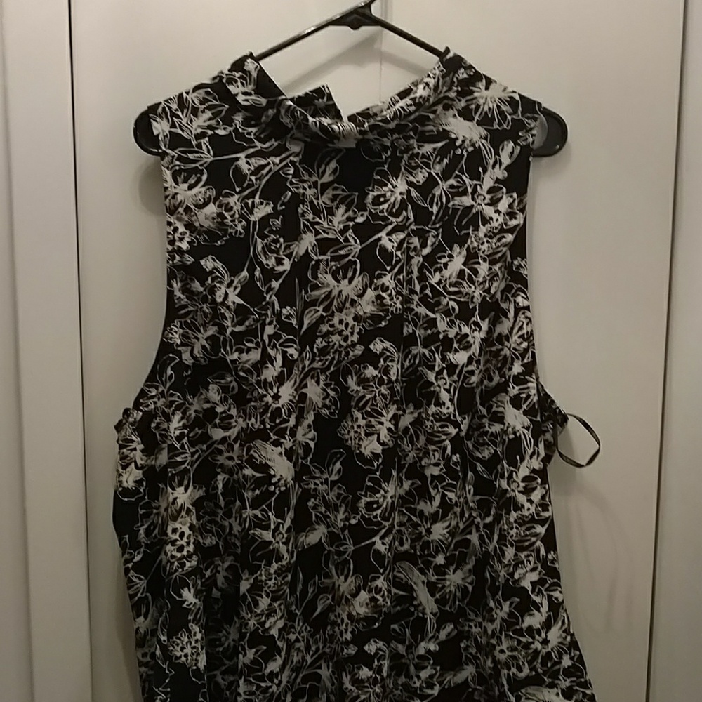 Forever 21+ High Neck Sleeveless Top