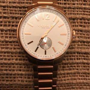 🚫SOLD🚫Coach Rose Gold Watch