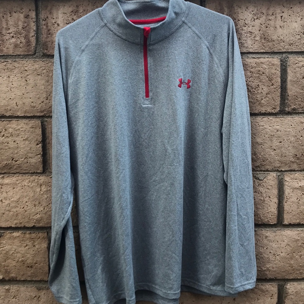 Under armour pull over fleece size L