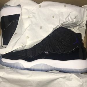 SALE🛑Retro 11 size 4.5