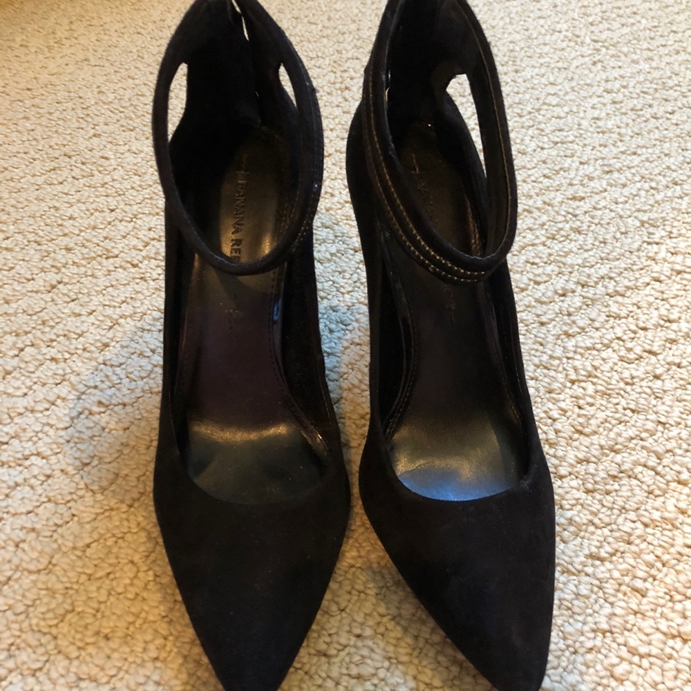 Banana republic strappy ankle heels