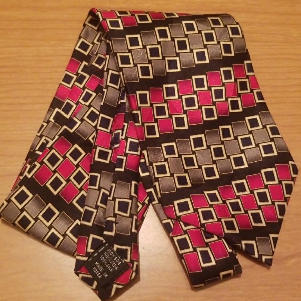 Fenzia men's silk necktie
