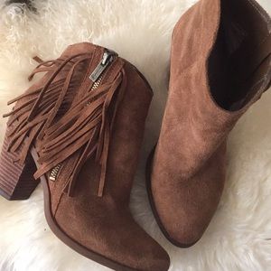 Jessica Simpson suede fringe booties. Size 8.5