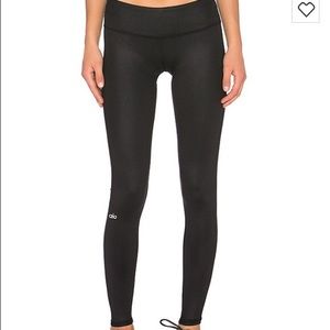 NWOT ALO yoga Airbrush Legging Black Glossy S