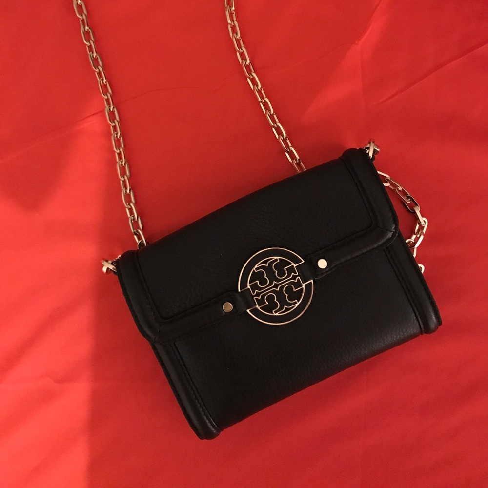 Tory Burch Cross Body Bag. Retail $285.