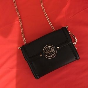 Tory Burch Cross Body Bag. Retail $285.