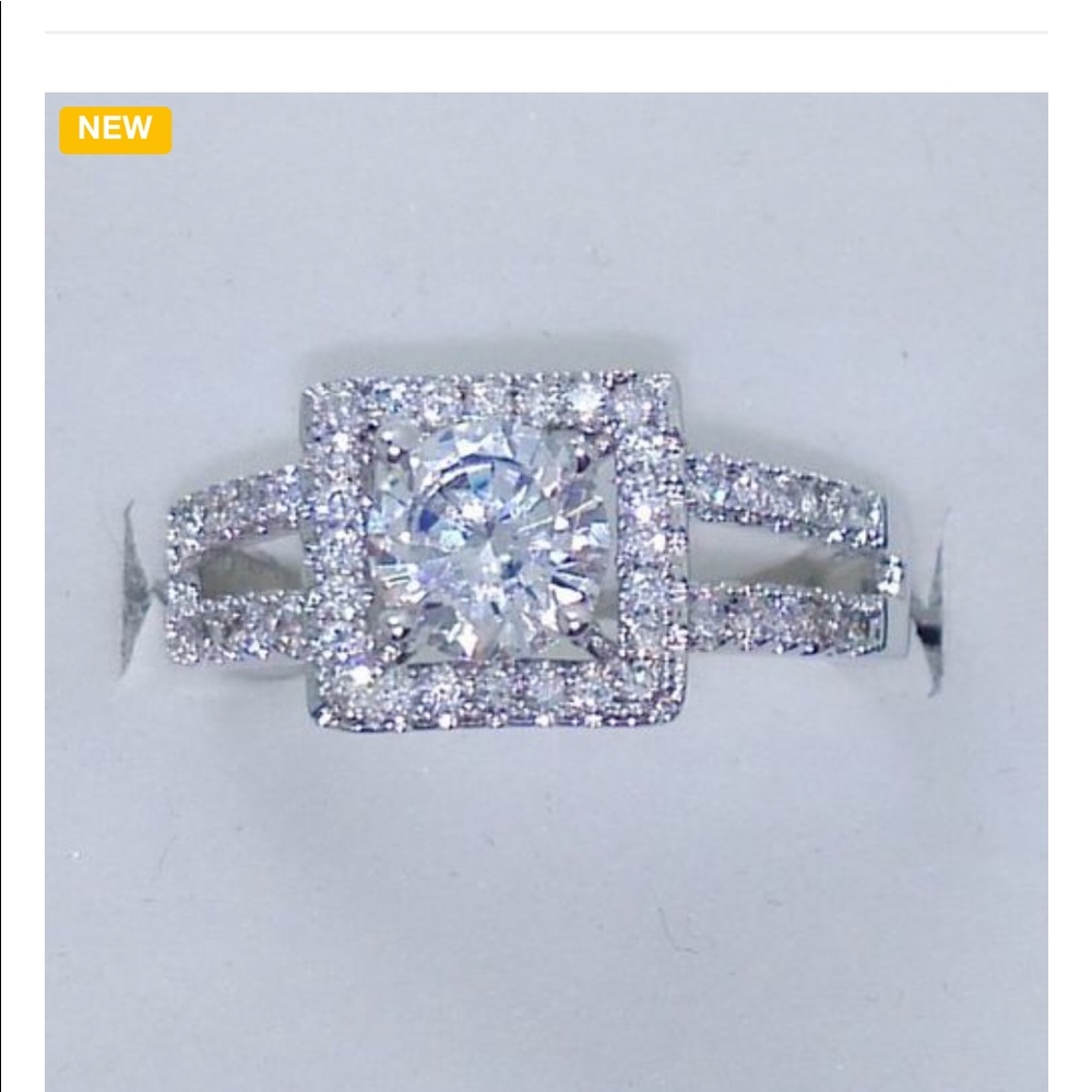 Stunning CZ Engagement Ring