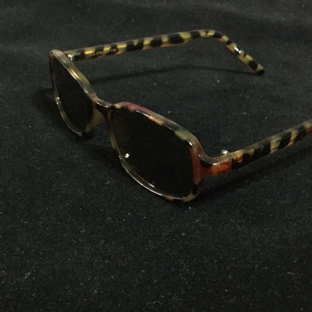 Liz Claiborne tortoise shell frame Tan lens LC06 - Picture 7 of 7