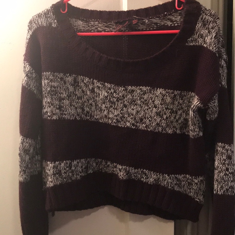 Crop sweater