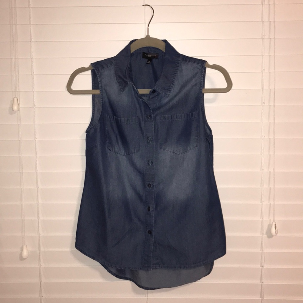 The Limited Chambray Sleeveless Button Down