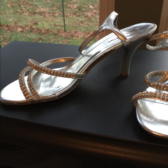 Dressy sandals - Picture 3 of 3