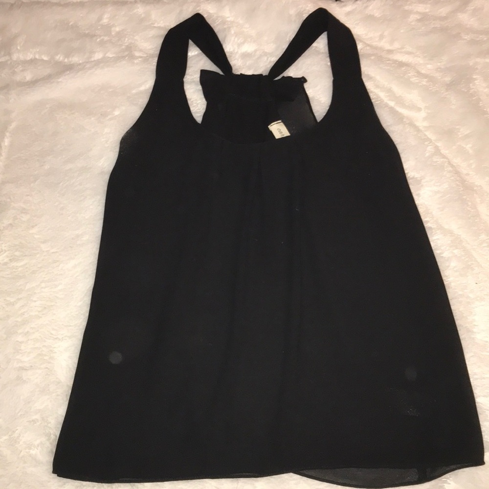 black tank top