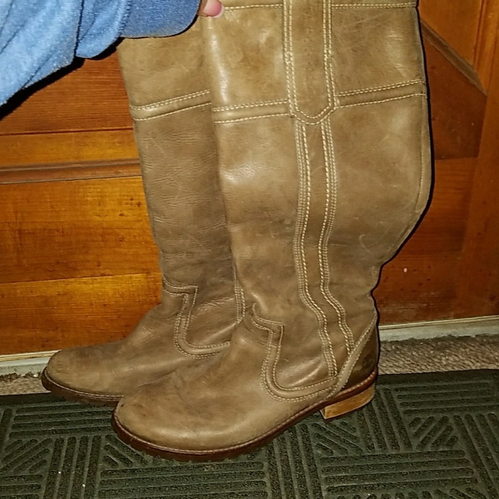 Timberland boots size 6.5