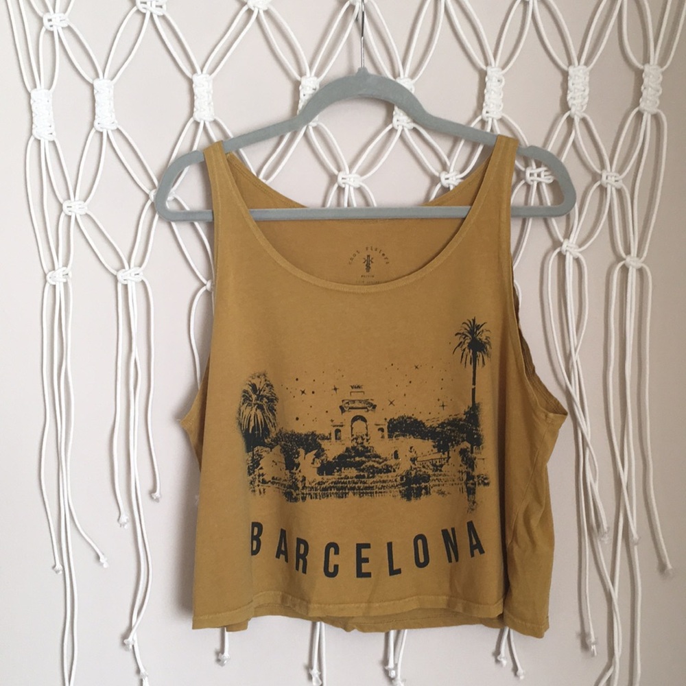 Knot Sisters Graphic Tank