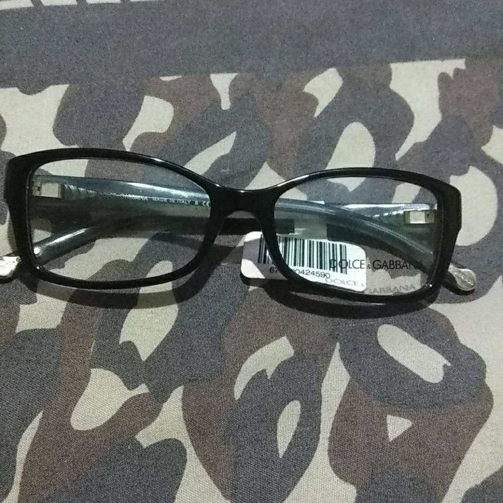 Authentic Dolce & Gabbana personality glasses