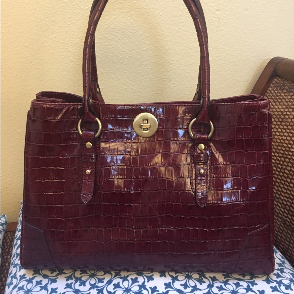 Fino Leather, crocodile texture leather satchel