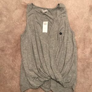 Grey tank top