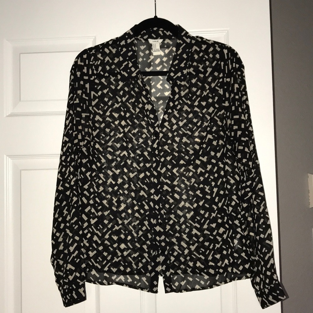 Tab and black printed button up collared blouse