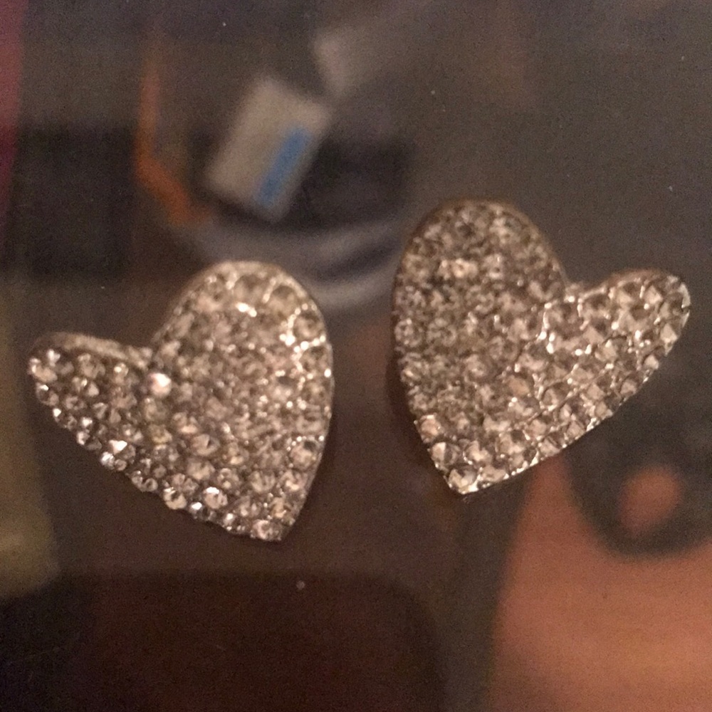 Earings