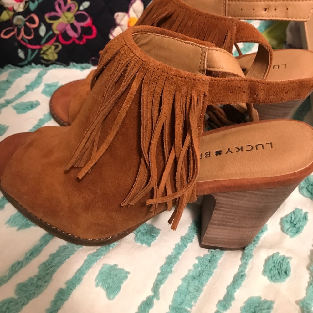 Lucky Brand booties never worn