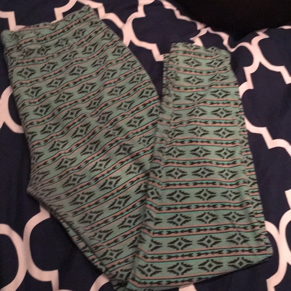 XHILARATION LEGGINGS