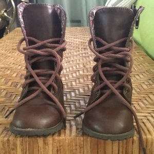 Cherokee boots size 8 (toddler girl)