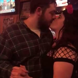 Meet your Posher, Marisa