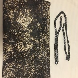 Brand new (no tags) Pour Le Victoire clutch.