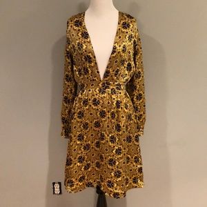 Nieves Lavi Medallion Print Silk Dress