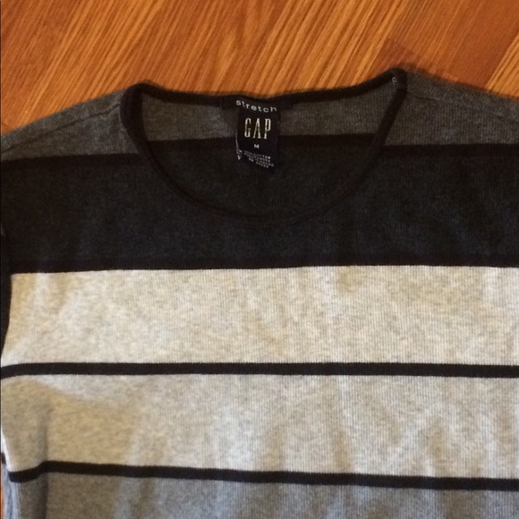 Gap Sweater - Picture 2 of 3