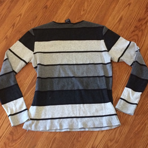 Gap Sweater - Picture 3 of 3